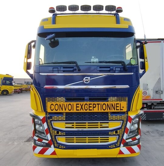 Tracteur routier 6x4 VOLVO FH 16 750