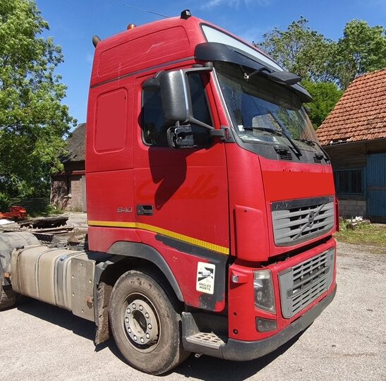 Tracteur routier 6x4 VOLVO FH 16 540
